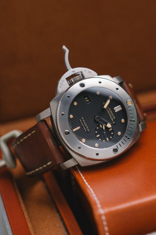 Panerai Luminor Submersible 1950 PAM 569 thumbnail 3