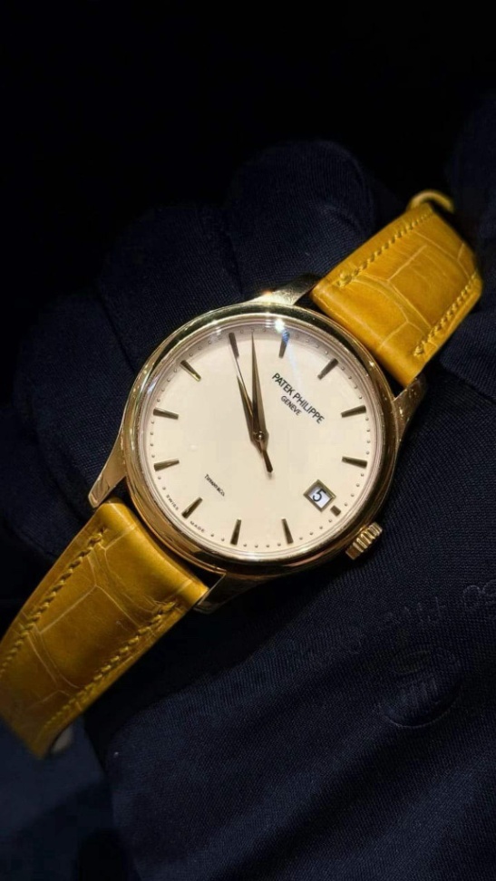 PATEK PHILIPPE CALATRAVA REF. 5227J