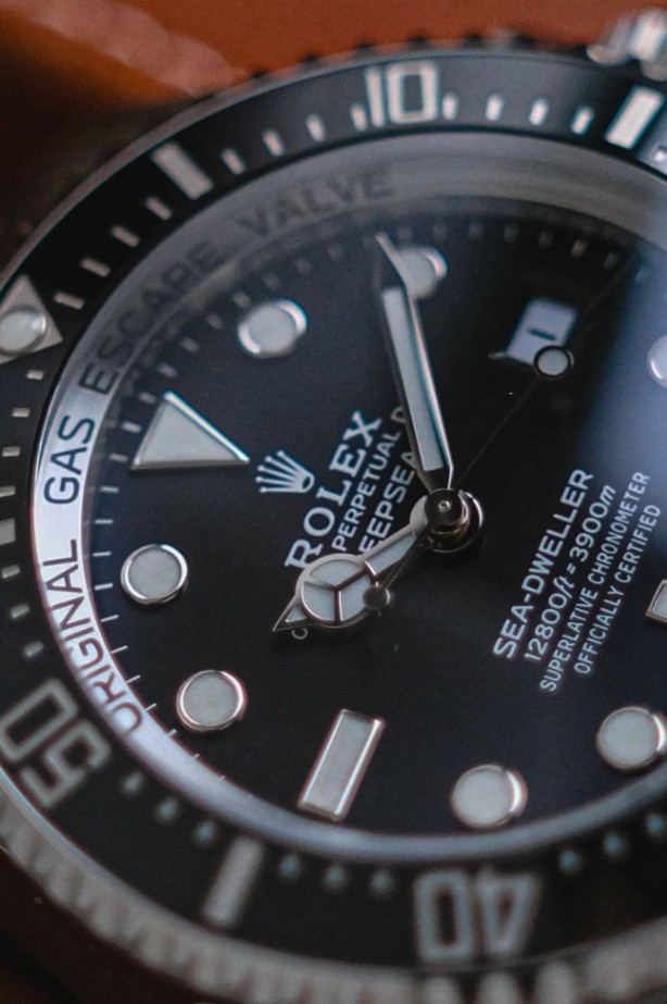 ROLEX SEA DEWELLER DEEPSEA 126660 - Image 4