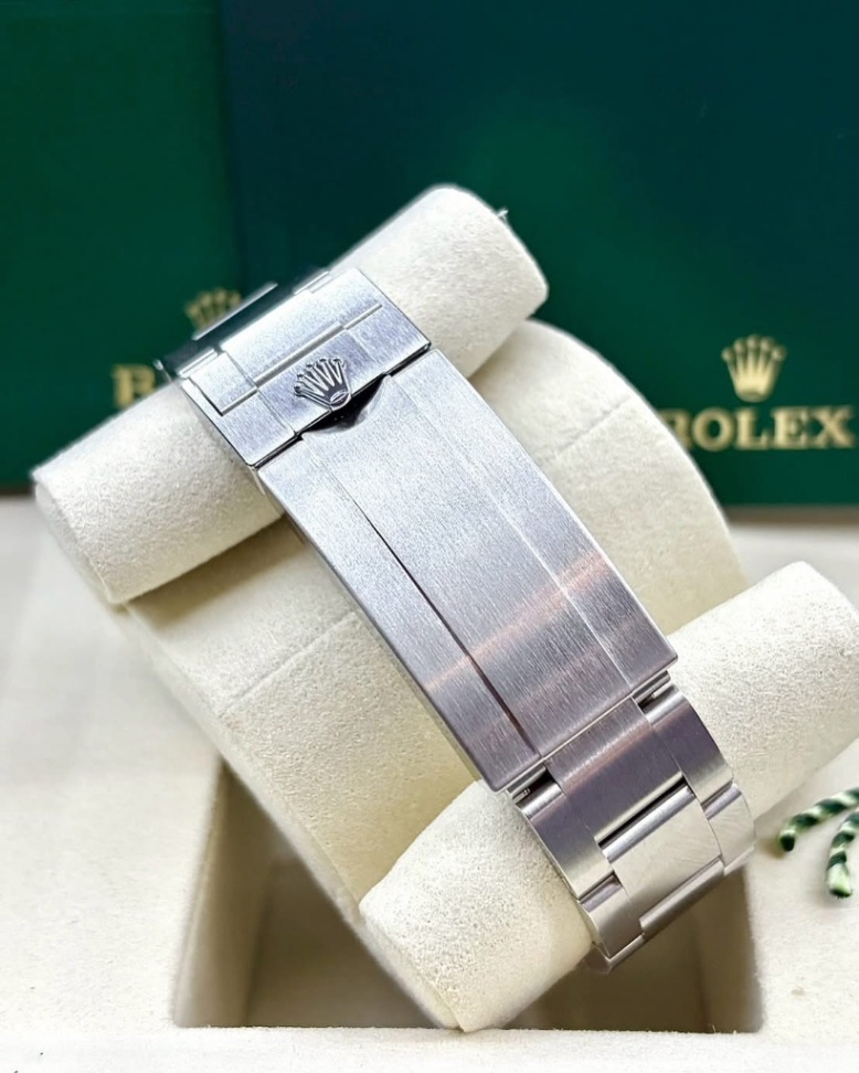 ROLEX Submariner Date 126610LV "Starbucks" 41mm - Image 6