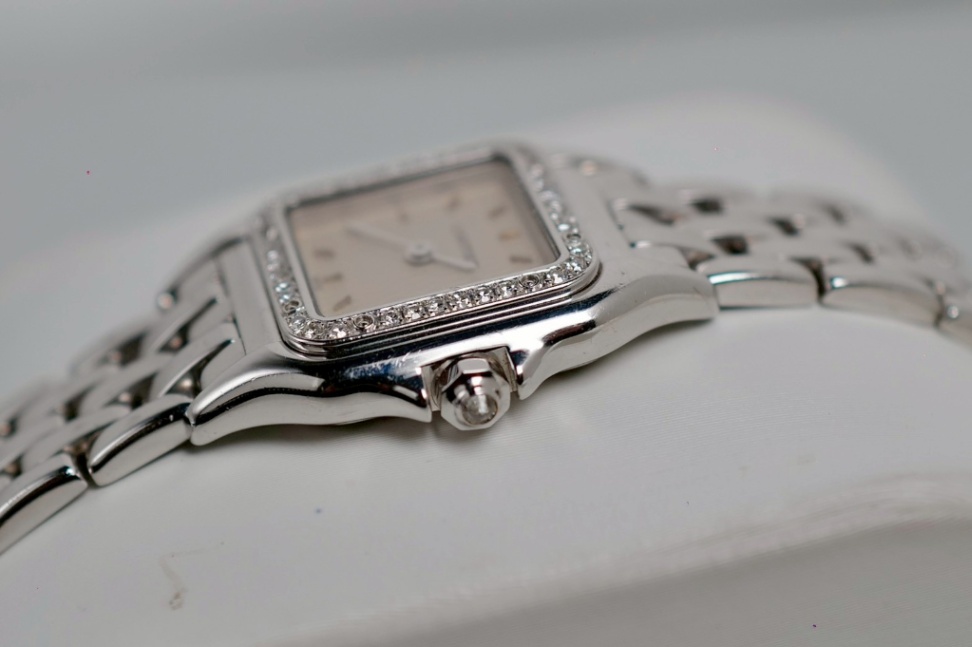 CARTIER Panthère 1660 White Gold Wave Dial Diamond Bezel Small - Image 5