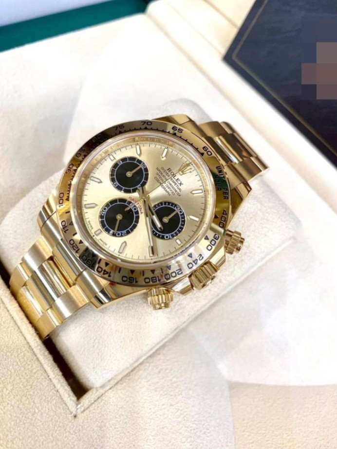 ROLEX Daytona 126508 Champagne Dial Full Yellow Gold - Image 3