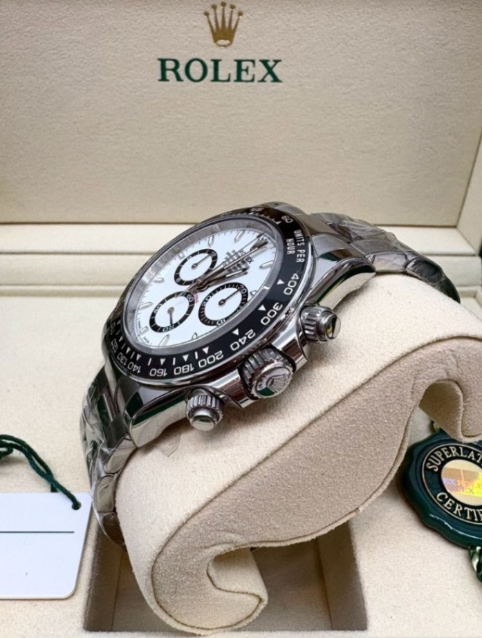 ROLEX Daytona Panda 126500LN White Dial 40mm thumbnail 4