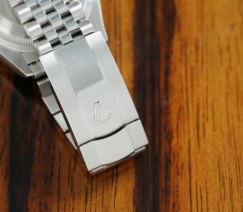 Rolex Datejust Mint Green Dial 126234 thumbnail 2