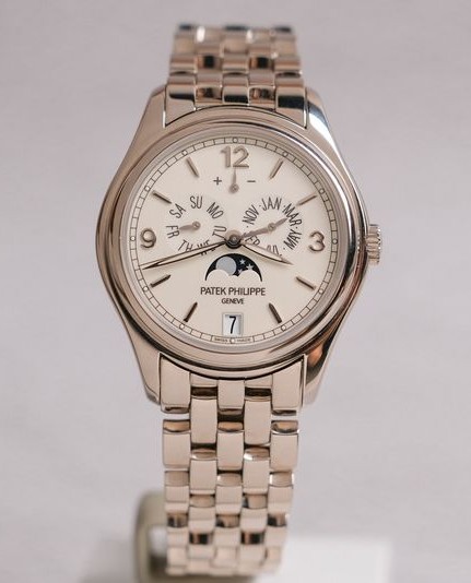 Patek Philippe 5146/1G Annual Calendar 18k White Gold